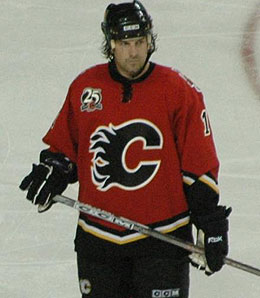 Tony Amonte has been set free by the Flames.